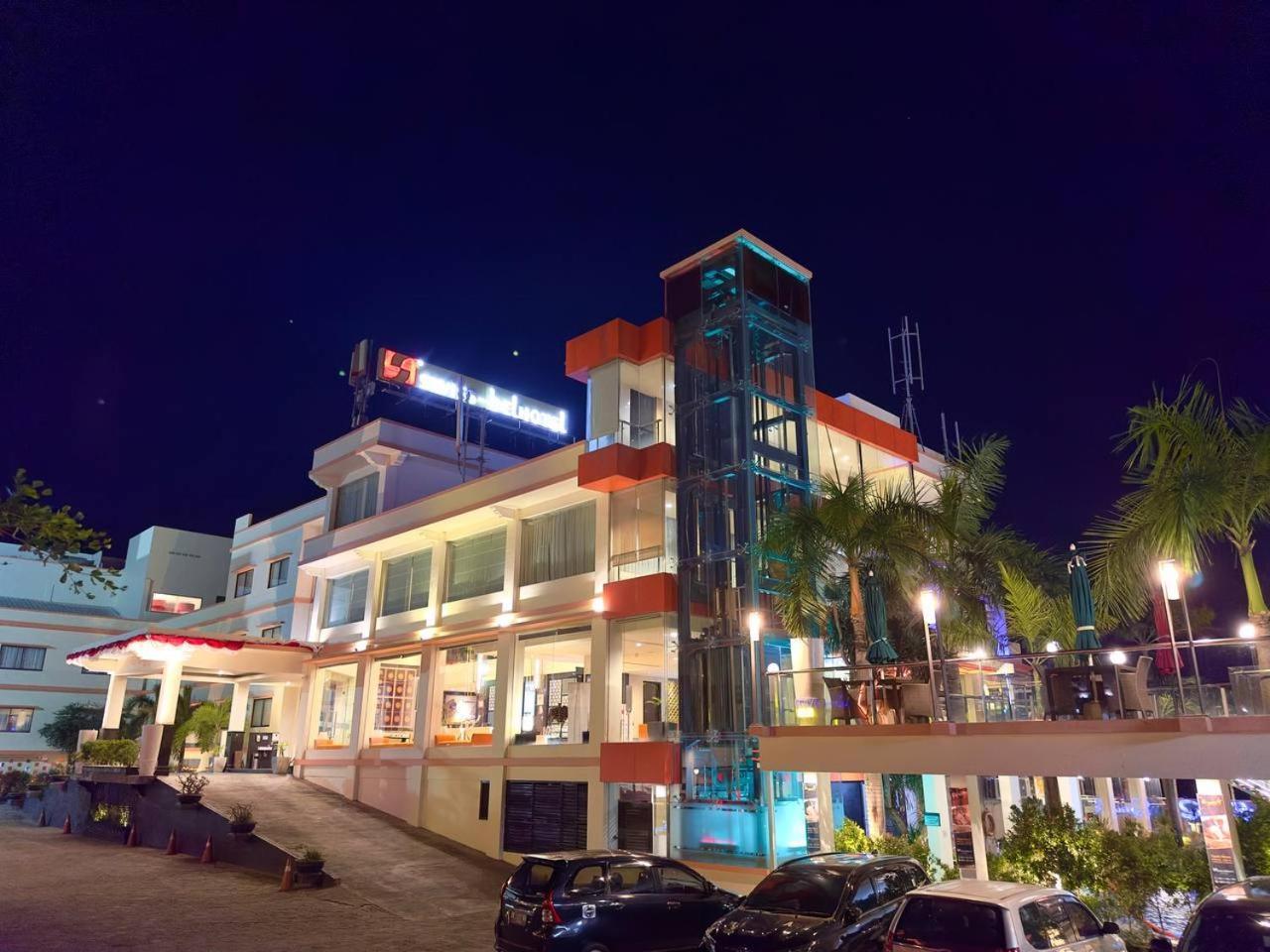 帕卢瑞雅酒店 外观 照片